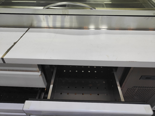 Dimensiones personalizadas Refrigerador de mesa de preparación de pizza de cuatro cajones para restauración