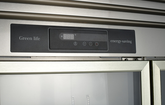 Cocina comercial multiclimática de 3 puertas, refrigerador de vidrio para el restaurante del hotel